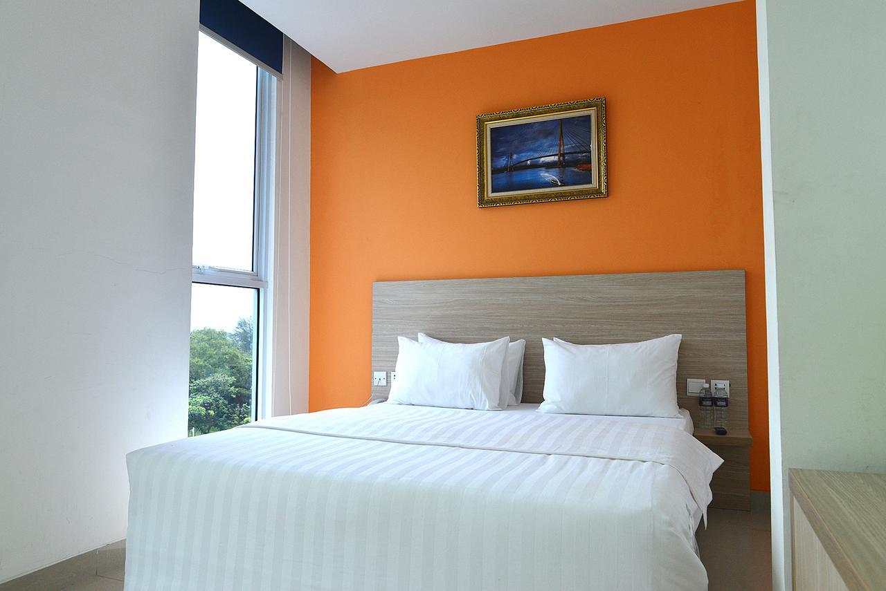 Fresh One Hotel Batam Exterior photo